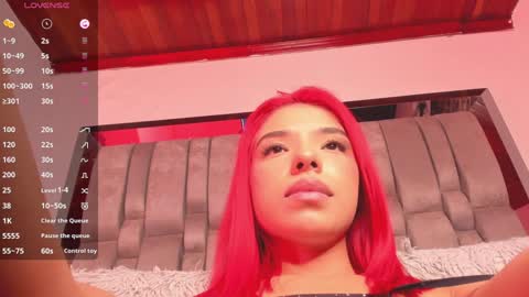 Snapshot of emmily_savage chatting on January 10, 2025, 10:17 am online show from January 10, 2025, 10:17 am