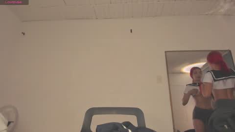 Snapshot of emmily_savage chatting on February 7, 2025, 3:55 am online show from February 7, 2025, 3:55 am