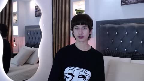 SERGIO online show from April 14, 2026, 8:37 pm