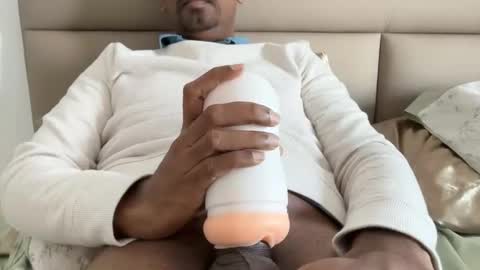 emohexatonic online show from April 2, 2026, 12:52 am