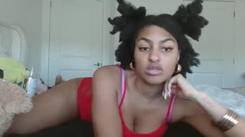 Snapshot of emorisplash chatting on January 6, 2026, 7:06 pm Emori Splash online show from January 6, 2026, 7:06 pm