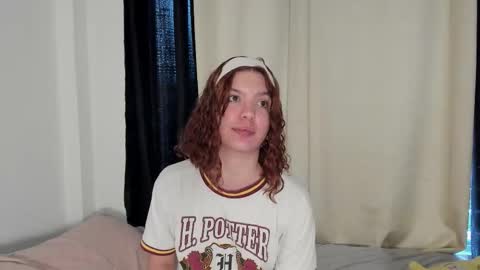 Snapshot of emperatriiiz chatting on February 13, 2026, 9:11 pm Emperatriz online show from February 13, 2026, 9:11 pm