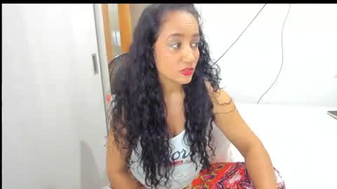 Snapshot of emperatriztapia chatting on November 9, 2025, 9:57 pm emperatriztapia online show from November 9, 2025, 9:57 pm