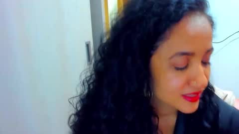 Snapshot of emperatriztapia chatting on March 24, 2026, 1:32 am emperatriztapia online show from March 24, 2026, 1:32 am