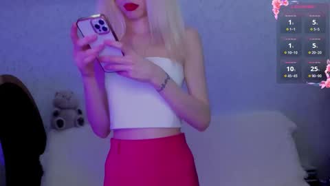 Snapshot of empress_ki chatting on January 18, 2026, 12:25 am Ki online show from January 18, 2026, 12:25 am