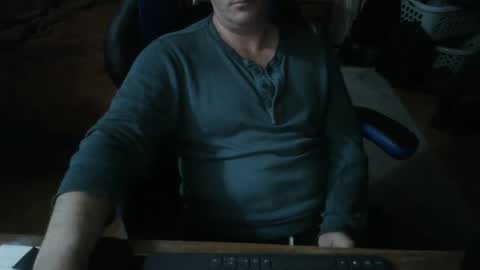 Snapshot of emsguy1 chatting on September 28, 2025, 3:23 am Matt online show from September 28, 2025, 3:23 am