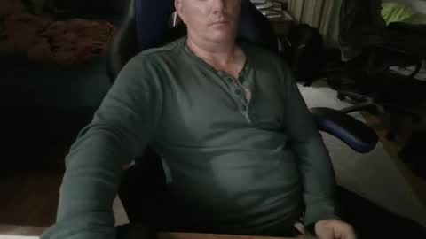 Snapshot of emsguy1 chatting on September 30, 2025, 3:22 am Matt online show from September 30, 2025, 3:22 am