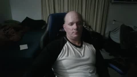 Snapshot of emsguy1 chatting on October 3, 2025, 4:20 am Matt online show from October 3, 2025, 4:20 am