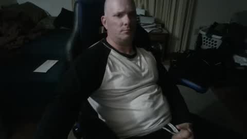 Snapshot of emsguy1 chatting on October 24, 2025, 3:14 am Matt online show from October 24, 2025, 3:14 am