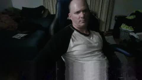 Snapshot of emsguy1 chatting on December 23, 2025, 4:54 am Matt online show from December 23, 2025, 4:54 am