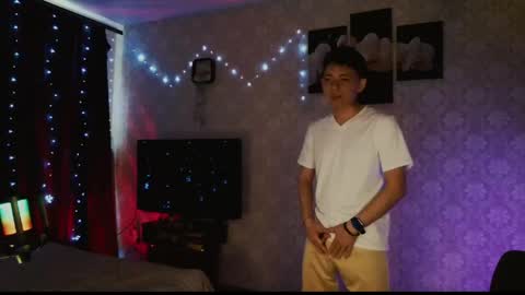 emveeboy96 online show from April 11, 2026, 8:18 am