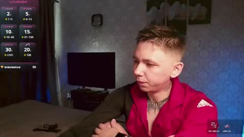 emveeboy96 online show from May 19, 2026, 5:58 am