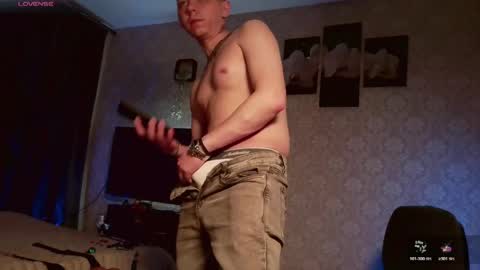 emveeboy96 online show from May 21, 2026, 9:00 pm