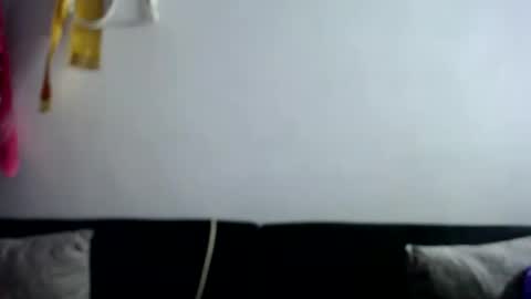 Snapshot of emy_cute20 chatting on October 4, 2025, 2:59 pm Emy online show from October 4, 2025, 2:59 pm