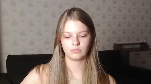 Snapshot of emysway chatting on February 11, 2025, 12:37 pm EmySway online show from February 11, 2025, 12:37 pm