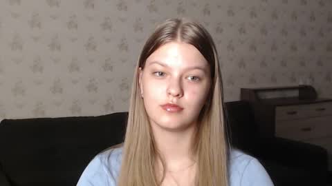 Snapshot of emysway chatting on March 11, 2025, 2:07 pm EmySway online show from March 11, 2025, 2:07 pm
