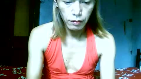 CHUN LY online show from June 10, 2026, 4:12 am