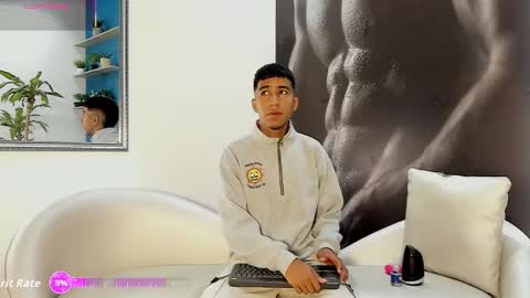 Ender online show from November 9, 2025, 1:42 pm