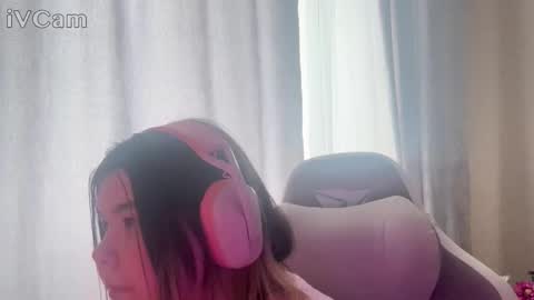 Snapshot of endless_voice_ chatting on February 3, 2026, 9:03 am endless_voice_ online show from February 3, 2026, 9:03 am