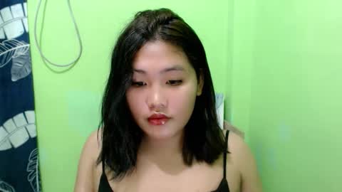 Snapshot of endlessllove_eva chatting on October 17, 2025, 4:42 pm Eva online show from October 17, 2025, 4:42 pm