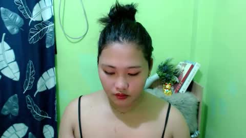 Snapshot of endlessllove_eva chatting on November 4, 2025, 6:18 pm Eva online show from November 4, 2025, 6:18 pm