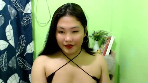 Snapshot of endlessllove_eva chatting on December 4, 2025, 5:54 pm Eva online show from December 4, 2025, 5:54 pm