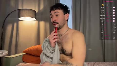 Snapshot of enen_glo chatting on January 11, 2026, 11:37 am Enen online show from January 11, 2026, 11:37 am