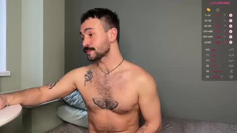 Snapshot of enen_glo chatting on February 6, 2026, 12:41 pm Enen online show from February 6, 2026, 12:41 pm