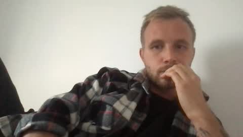 Snapshot of enerjizzer chatting on October 15, 2025, 3:56 pm 3from Desire online show from October 15, 2025, 3:56 pm