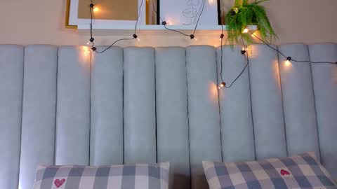 Snapshot of engelstone_ chatting on October 29, 2025, 7:48 pm E N G E L online show from October 29, 2025, 7:48 pm