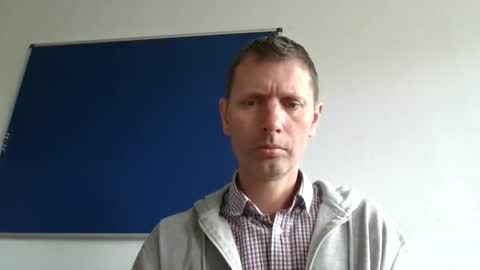 EnglishGuy183 online show from April 2, 2026, 12:25 pm