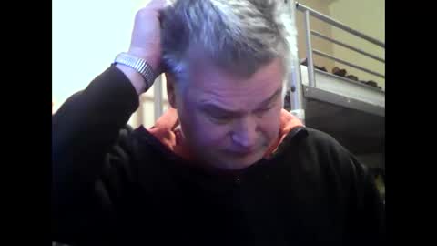 englishguysurrey online show from October 29, 2025, 7:10 am