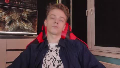 Enker online show from November 18, 2025, 4:44 pm