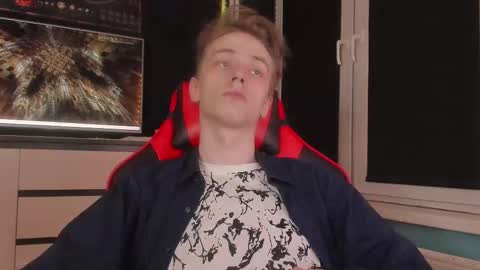 Enker online show from December 14, 2025, 10:03 pm