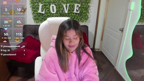 Snapshot of enma_clark chatting on December 6, 2024, 11:11 am Enma clark online show from December 6, 2024, 11:11 am