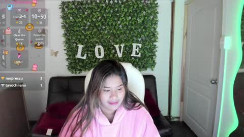 Snapshot of enma_clark chatting on December 23, 2024, 7:38 am Enma clark online show from December 23, 2024, 7:38 am