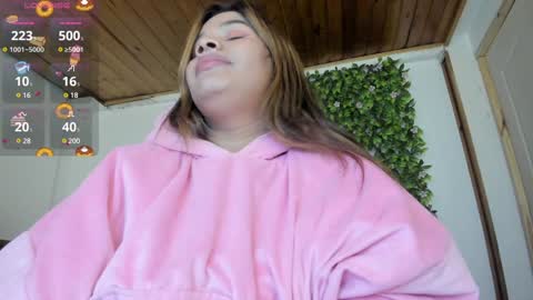 Snapshot of enma_clark chatting on December 27, 2024, 10:23 am Enma clark online show from December 27, 2024, 10:23 am