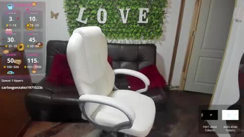 Snapshot of enma_clark chatting on February 19, 2025, 10:20 pm Enma clark online show from February 19, 2025, 10:20 pm