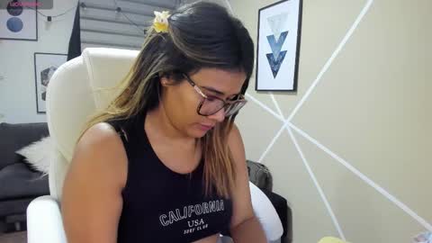Snapshot of enma_clark chatting on October 3, 2025, 4:09 am Enma clark online show from October 3, 2025, 4:09 am