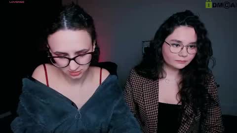 Snapshot of enny_mrr chatting on March 4, 2025, 9:40 am enny_mrr online show from March 4, 2025, 9:40 am
