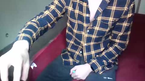 Snapshot of enoch98 chatting on March 2, 2025, 9:42 am enoch98 online show from March 2, 2025, 9:42 am