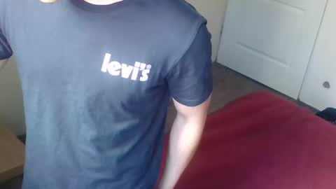 Snapshot of enoch98 chatting on March 6, 2025, 10:41 am enoch98 online show from March 6, 2025, 10:41 am