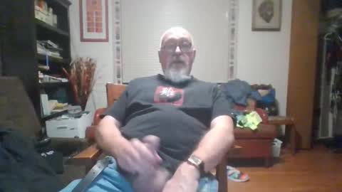 Snapshot of enough57 chatting on December 4, 2025, 1:15 am enough57 online show from December 4, 2025, 1:15 am