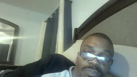 Snapshot of envyme2017 chatting on February 22, 2025, 5:12 am Envyme2017 online show from February 22, 2025, 5:12 am