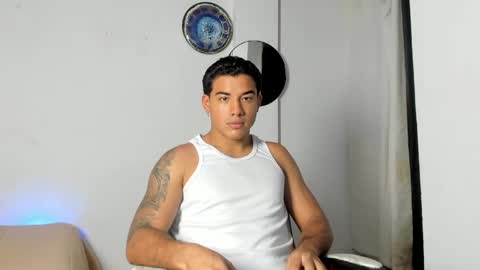Snapshot of enzo_corleone chatting on April 27, 2026, 6:22 am enzo_corleone online show from April 27, 2026, 6:22 am