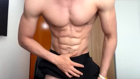 enzo_savage online show from February 24, 2026, 7:12 pm