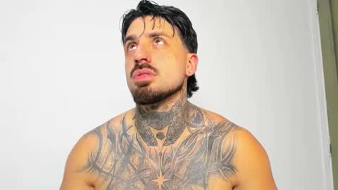 Enzo Aren online show from November 6, 2025, 12:33 am