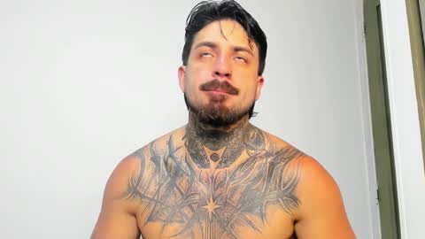 Enzo Aren online show from November 18, 2025, 12:05 am