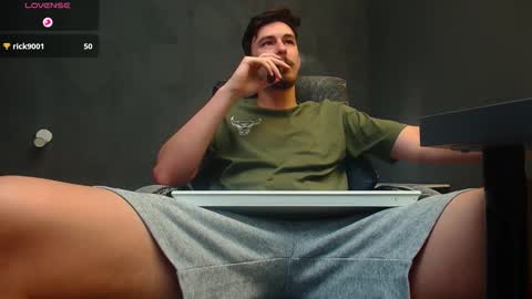 Snapshot of enzorace chatting on September 9, 2025, 6:46 am EnzoRace online show from September 9, 2025, 6:46 am