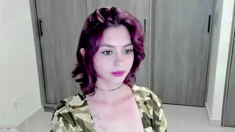Leyla online show from September 27, 2025, 12:26 am